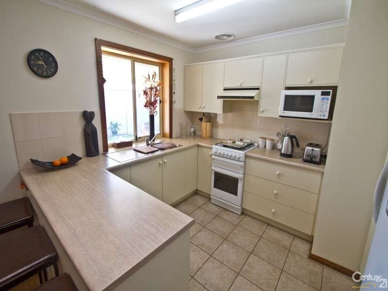 7 Albany Avenue, Port Noarlunga South SA 5167