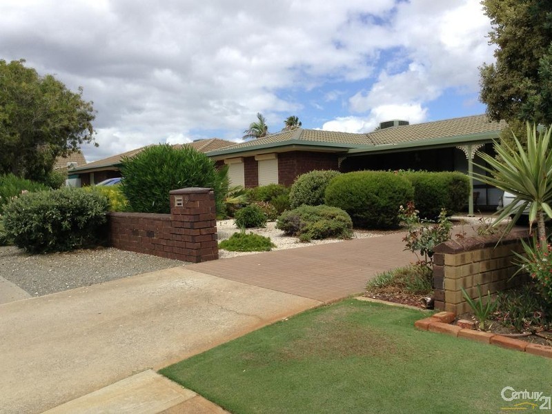 9 Starboard Road, Seaford SA 5169
