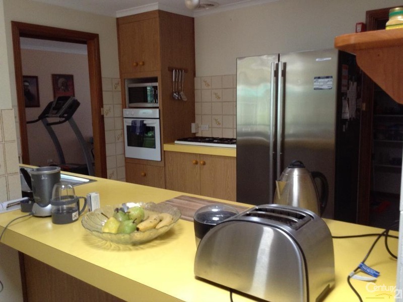 9 Starboard Road, Seaford SA 5169
