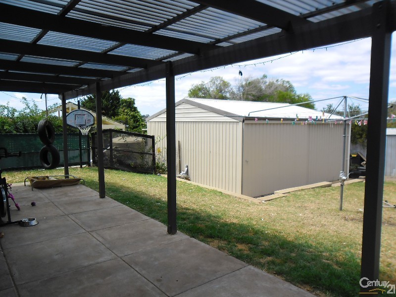 25 Glenhelen Road, Morphett Vale SA 5162