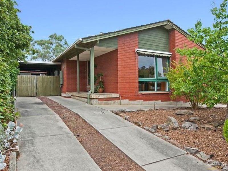 26 Pennant Street, Aberfoyle Park SA 5159