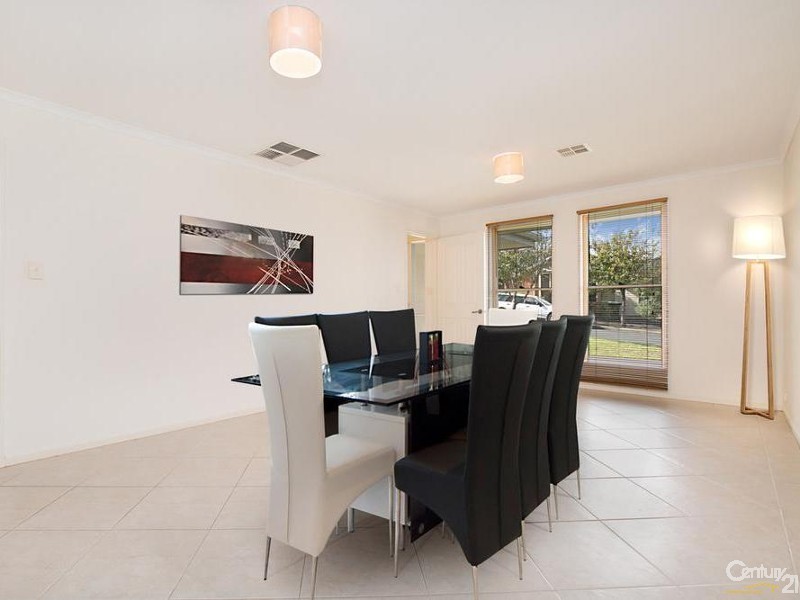 12 Sylvan Circuit, Noarlunga Downs SA 5168