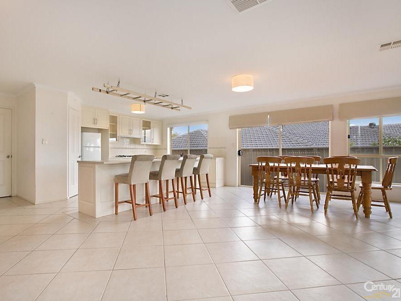 12 Sylvan Circuit, Noarlunga Downs SA 5168