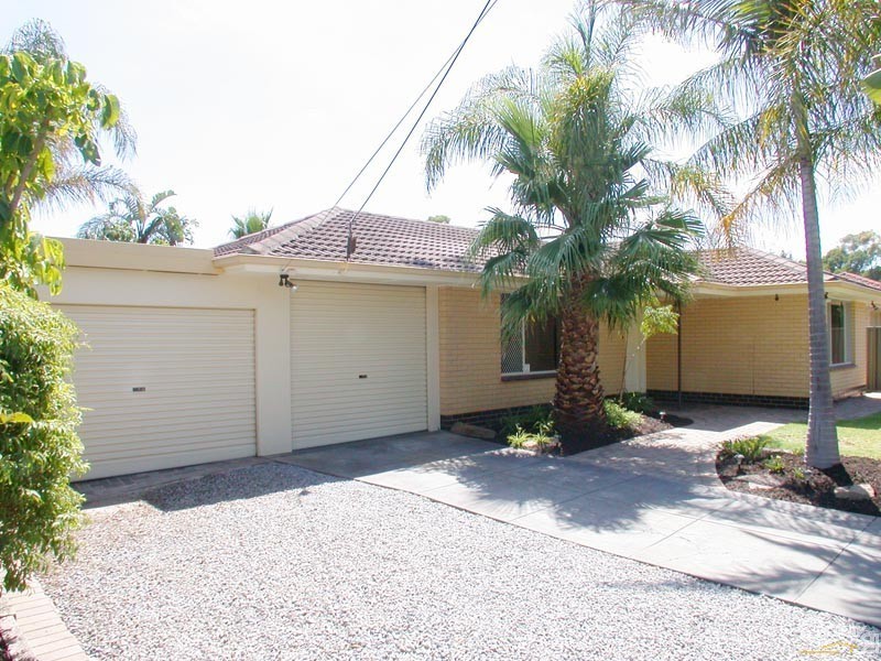 5 Blackwood Crescent, Morphett Vale SA 5162
