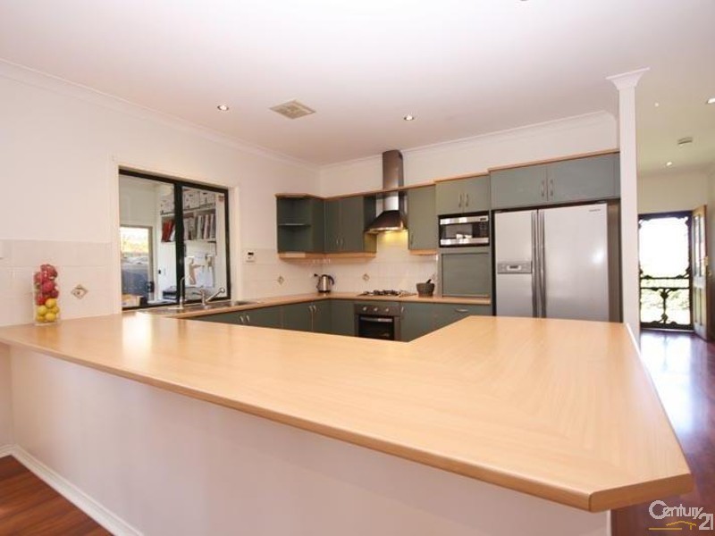 23 Verdant Parade, Woodcroft SA 5162