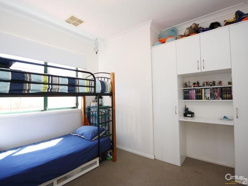 23 Verdant Parade, Woodcroft SA 5162