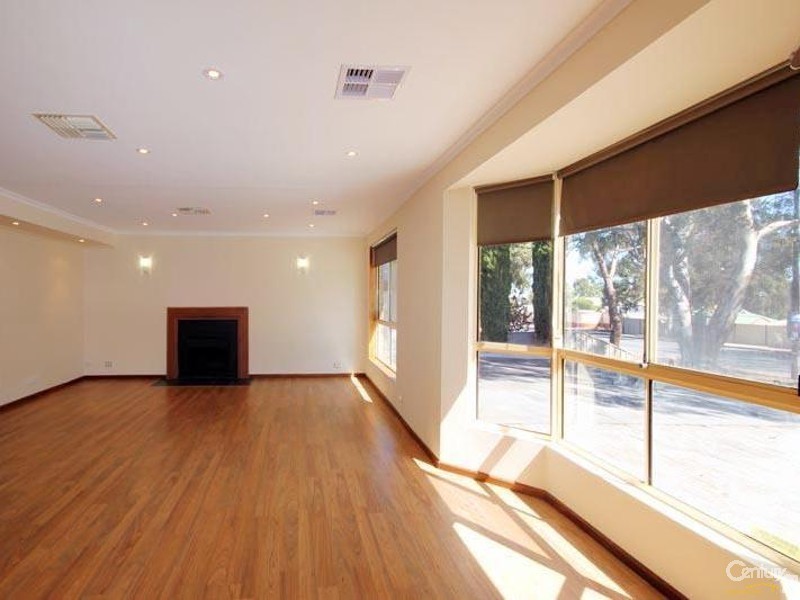 252 Pimpala Road, Woodcroft SA 5162