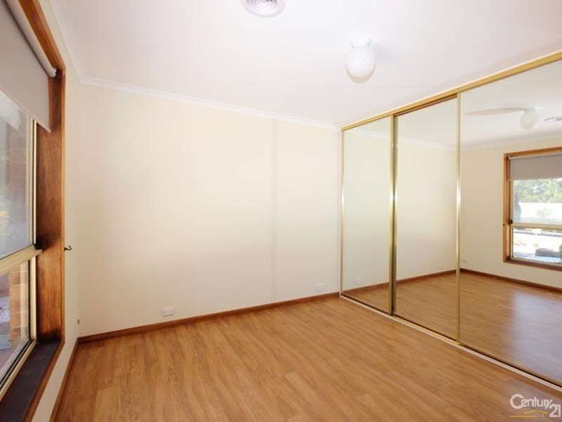 252 Pimpala Road, Woodcroft SA 5162