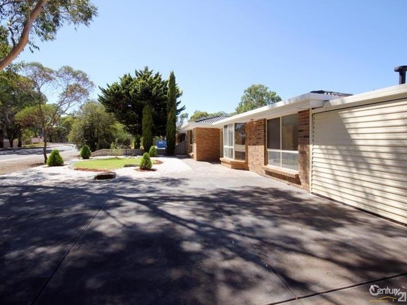 252 Pimpala Road, Woodcroft SA 5162