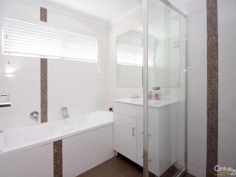 4 Nash Crescent, Morphett Vale SA 5162