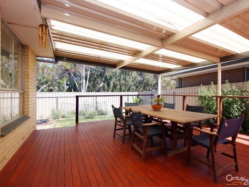 4 Nash Crescent, Morphett Vale SA 5162