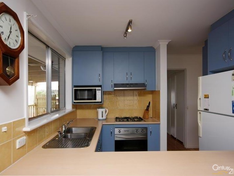 15 Bounty Street, Moana SA 5169
