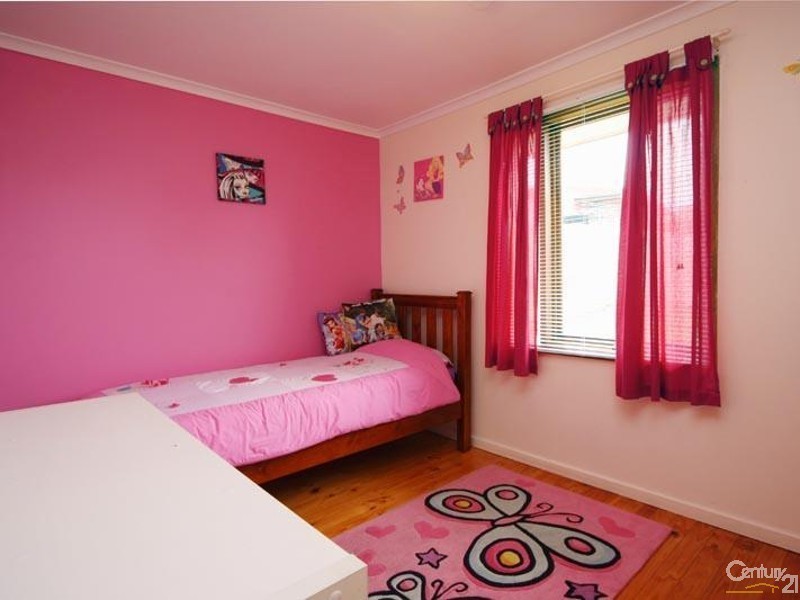 8 Oban Court, Huntfield Heights SA 5163