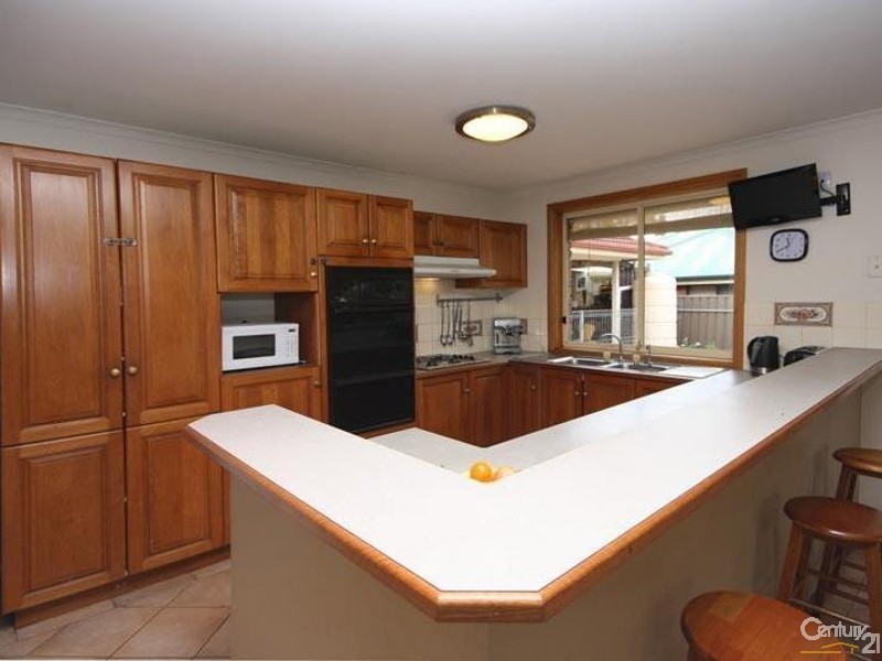 202 Pimpala Road, Woodcroft SA 5162