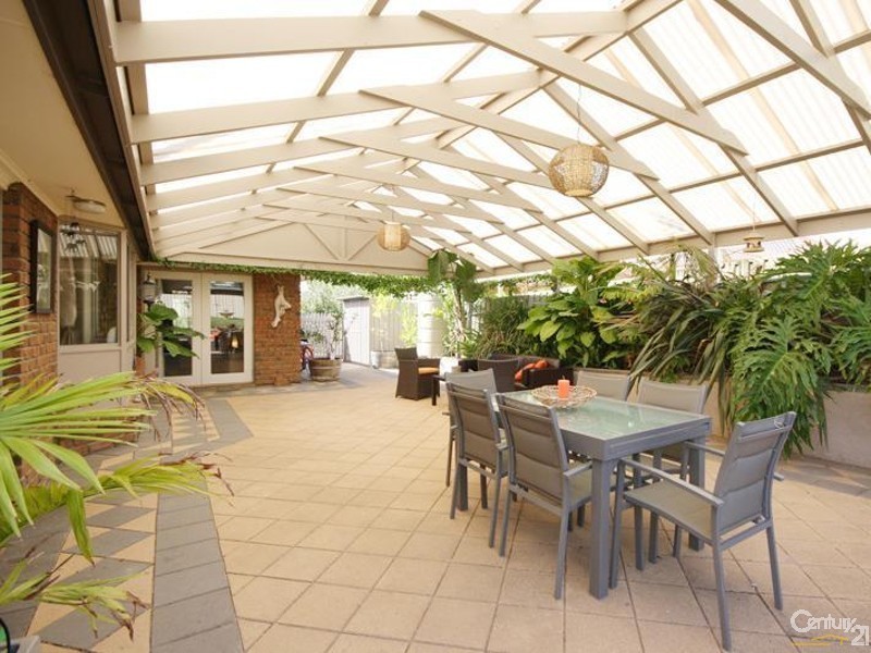 20 Tusmore Drive, Onkaparinga Hills SA 5163