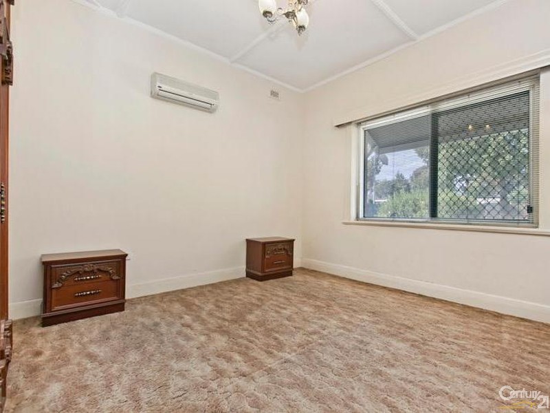 370 Sir Donald Bradman Drive, Brooklyn Park SA 5032