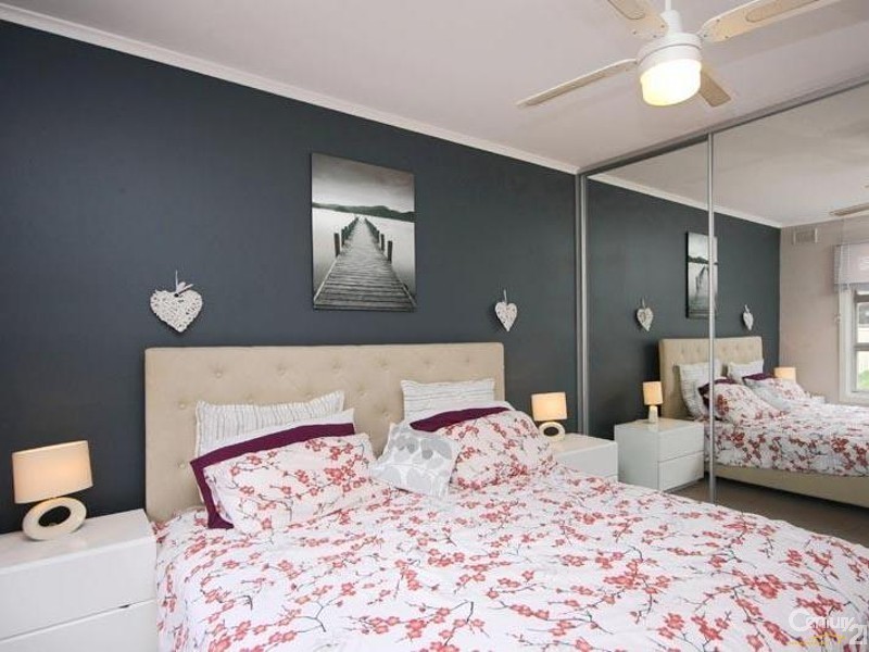 2 Julian Street, Christie Downs SA 5164