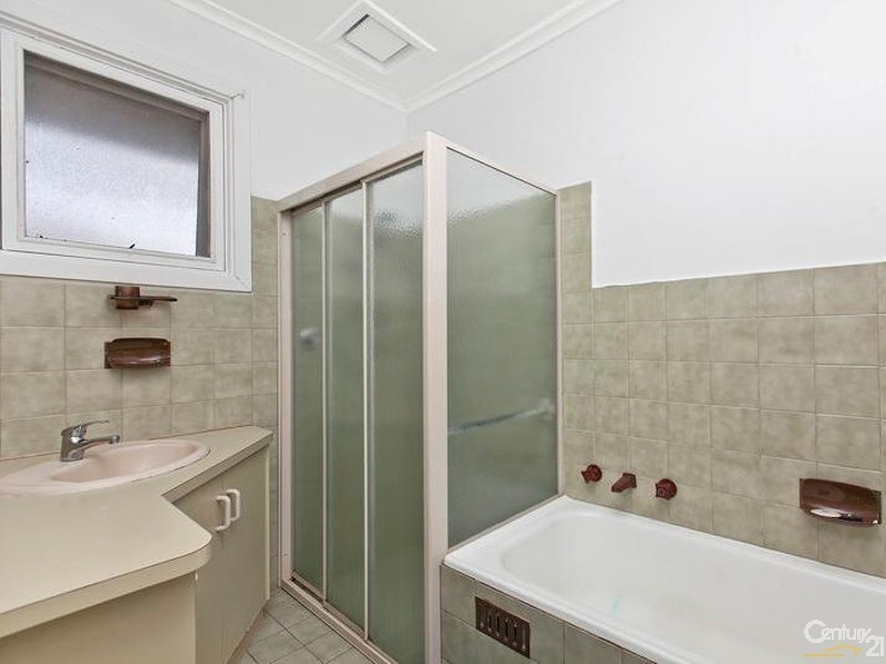 15 Wheatsheaf Road, Morphett Vale SA 5162