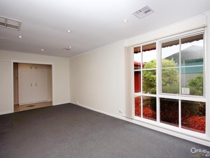 19 Elijah Street, Morphett Vale SA 5162