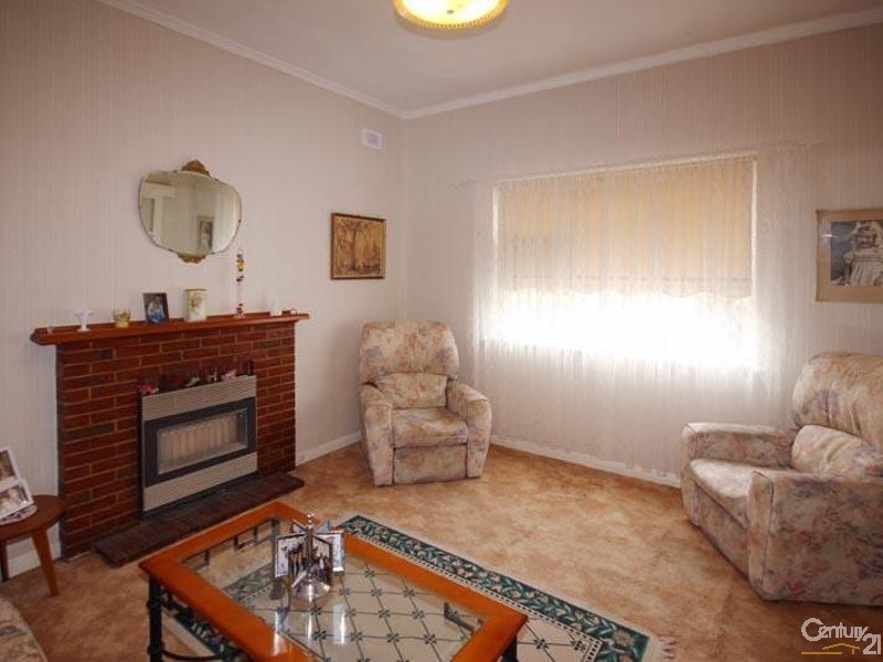 6 Lavinia Street, Hove SA 5048