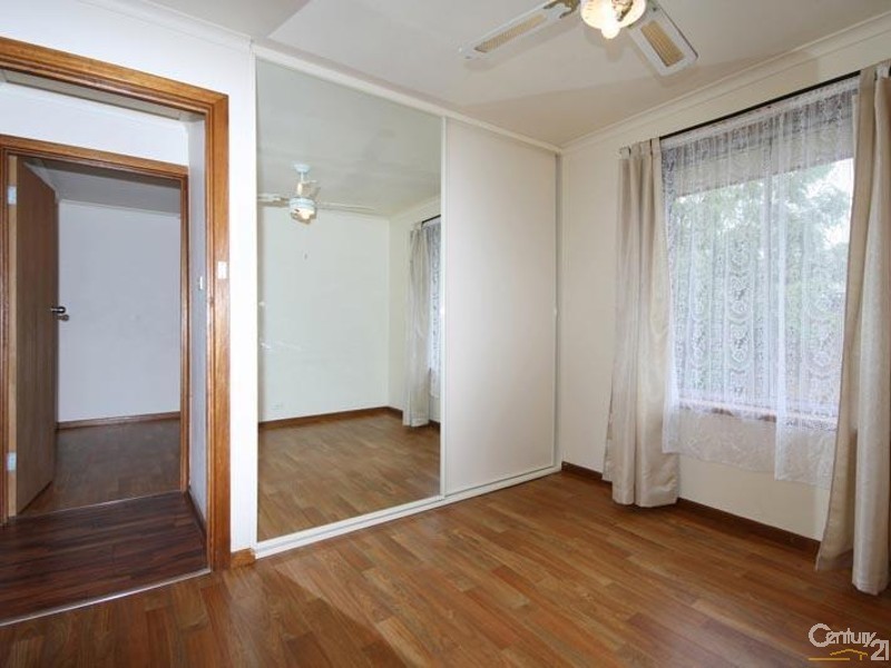 1A Suzanne Avenue, Morphett Vale SA 5162