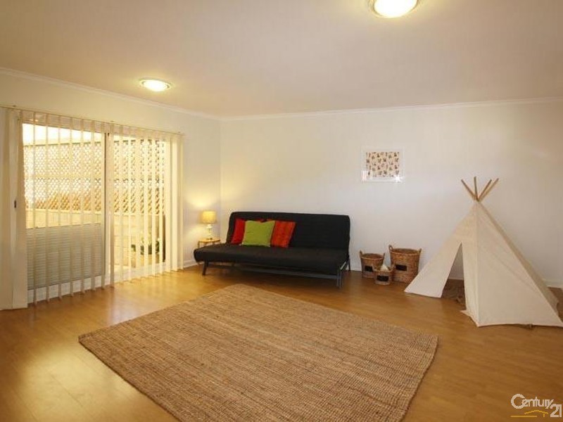 6 Reserve Parade, Morphett Vale SA 5162