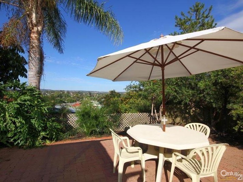 6 Reserve Parade, Morphett Vale SA 5162