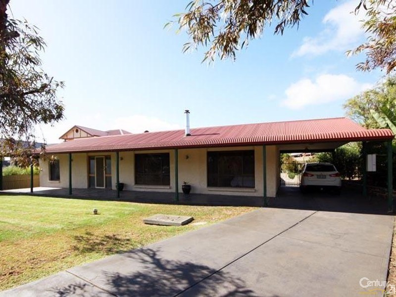 16 Stirling Avenue, Sellicks Beach SA 5174