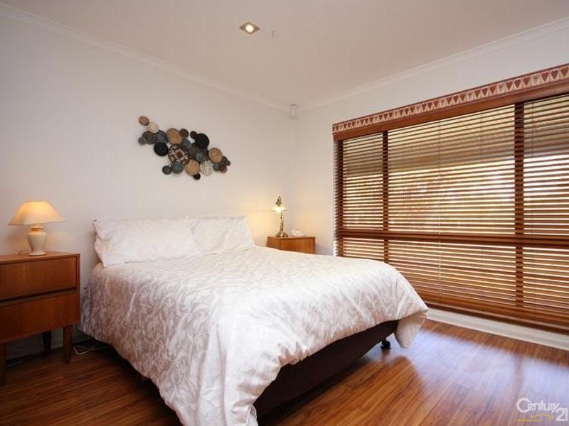 16 Stirling Avenue, Sellicks Beach SA 5174