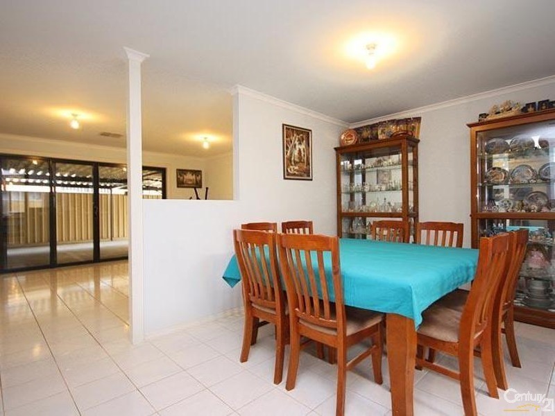 12 Sand Street, Seaford Meadows SA 5169