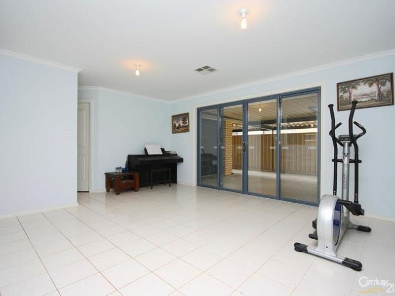 12 Sand Street, Seaford Meadows SA 5169
