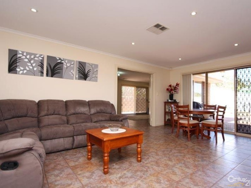 54 Glendale Avenue, Flagstaff Hill SA 5159