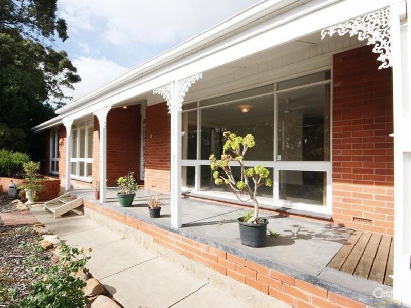 18 Mallen Street, Morphett Vale SA 5162