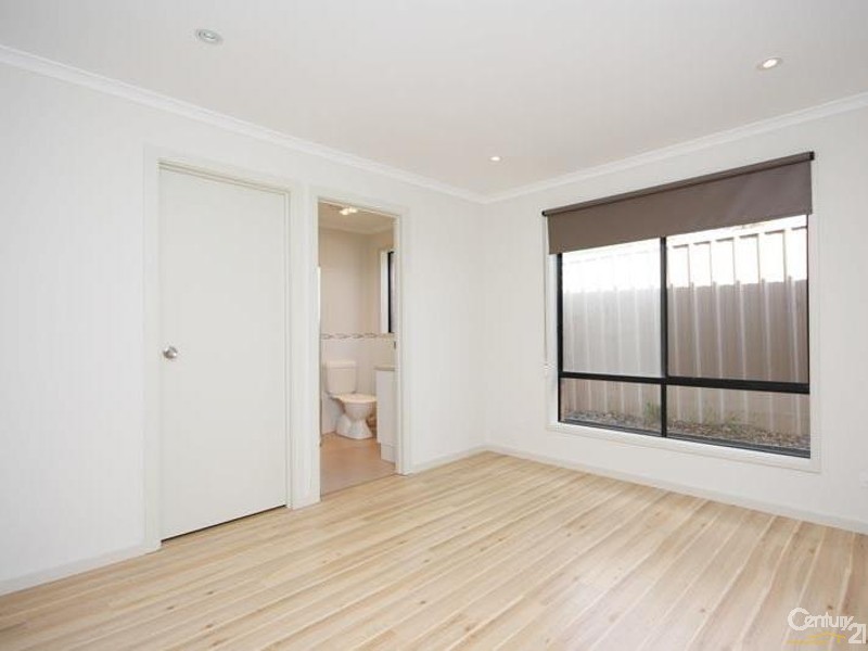 22A Troutbeck Crescent, Huntfield Heights SA 5163