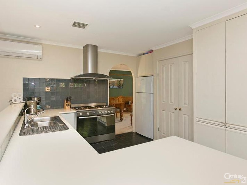 17 Pryor Loop, Sheidow Park SA 5158