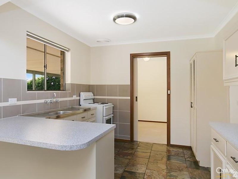 11 Inverness Avenue, Morphett Vale SA 5162