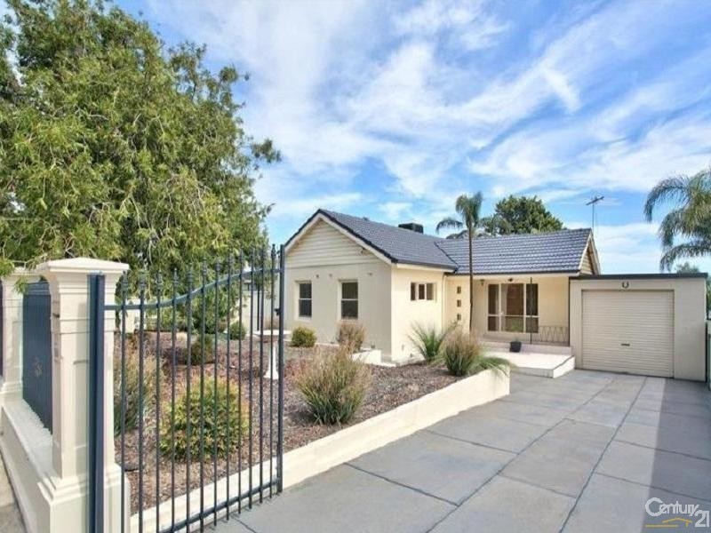 13 Holly Street, Christies Beach SA 5165