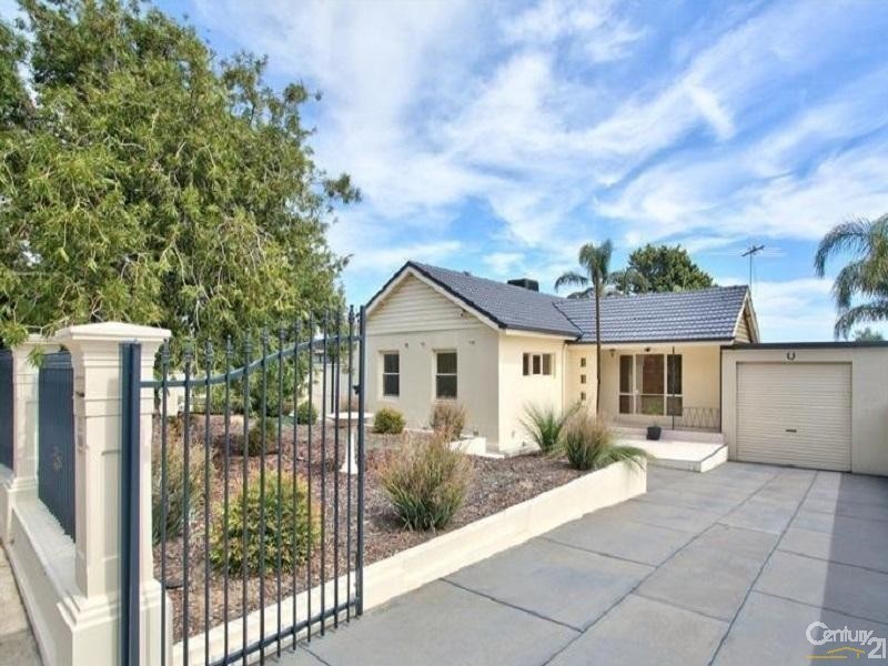 13 Holly Street, Christies Beach SA 5165