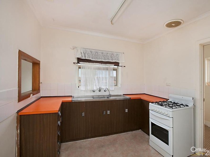 21 Michael Avenue, Hackham SA 5163