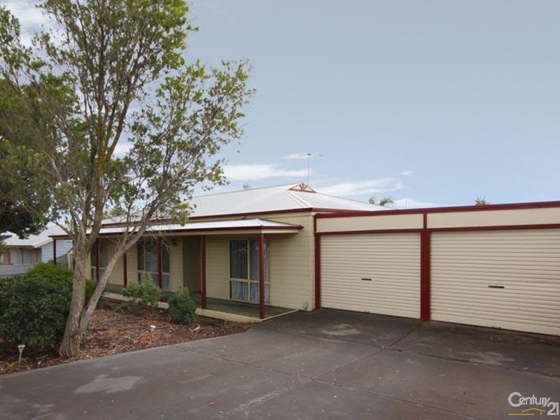 3 Dunrossil Avenue, Sellicks Beach SA 5174