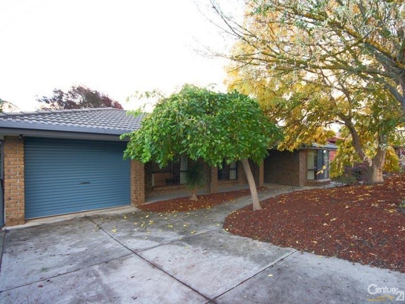 32 Furioso Drive, Woodcroft SA 5162