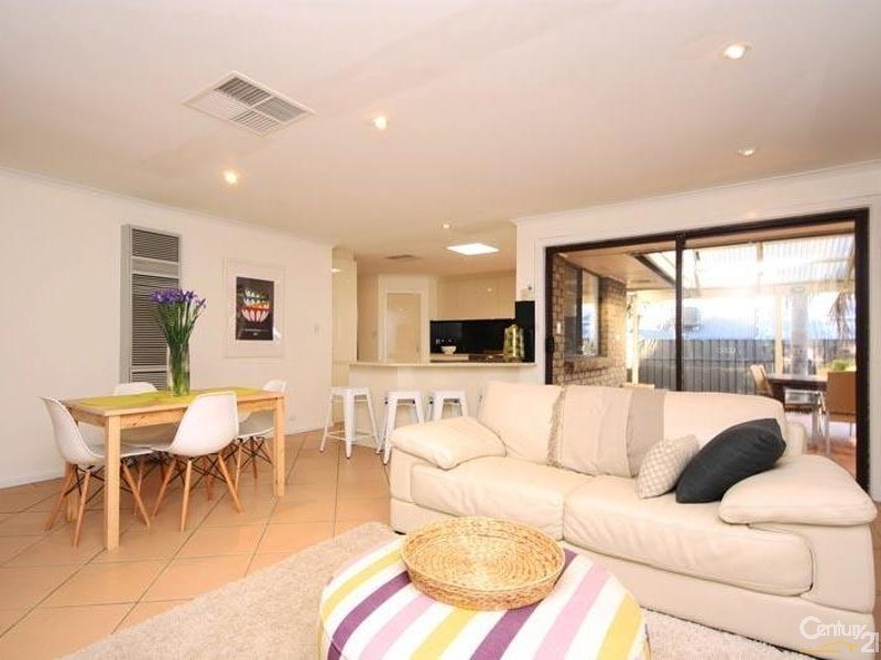 32 Furioso Drive, Woodcroft SA 5162