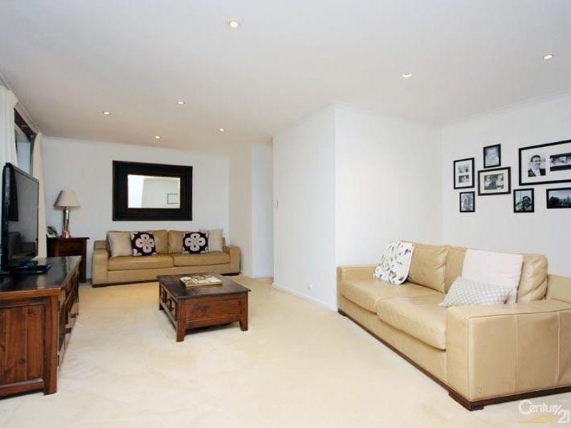 32 Furioso Drive, Woodcroft SA 5162