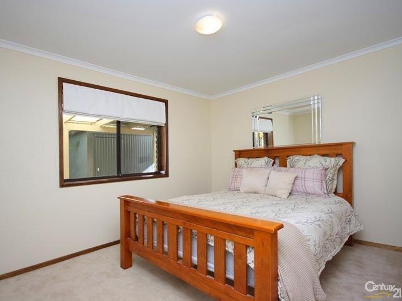 32 Furioso Drive, Woodcroft SA 5162