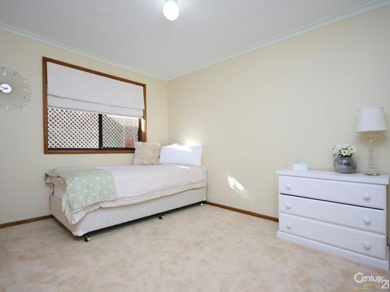 32 Furioso Drive, Woodcroft SA 5162