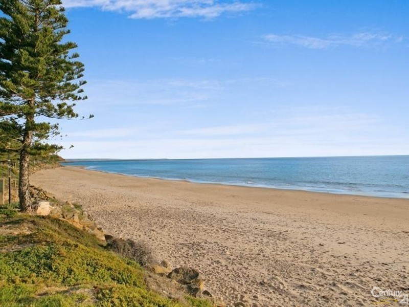62 Roy Terrace, Christies Beach SA 5165