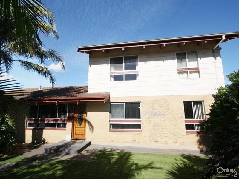 4 Oliver Crescent, Port Noarlunga SA 5167