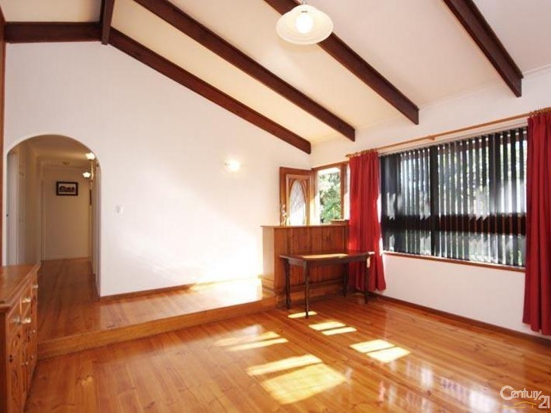 4 Oliver Crescent, Port Noarlunga SA 5167