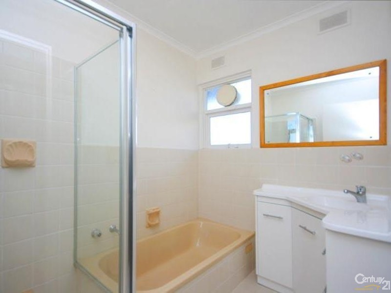 4 Oliver Crescent, Port Noarlunga SA 5167