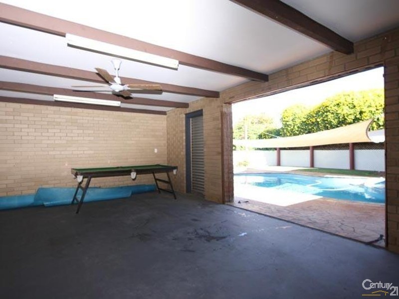 4 Oliver Crescent, Port Noarlunga SA 5167